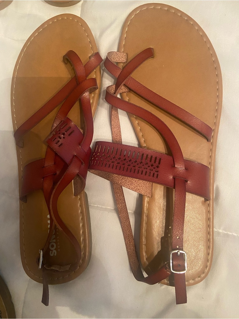 Sonoma Women's Red-Brown Strappy Sandals